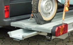 Linnepe Bicycle Holder Basic Per Portabiciclette Per Portacarichi SlidePort 9 Linnepe Bicycle Holder Basic Per Portabiciclette Per Portacarichi SlidePort -Fiamma Shop 279679 2242990